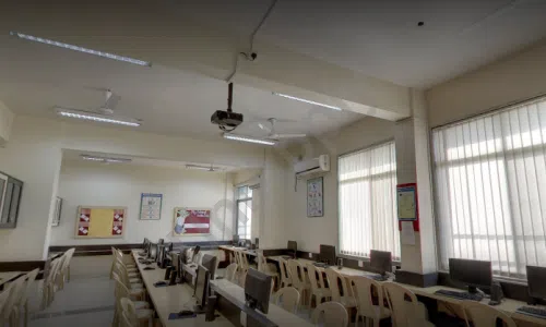 Podar International School, Ambegaon Burdruk, Pune Computer Lab
