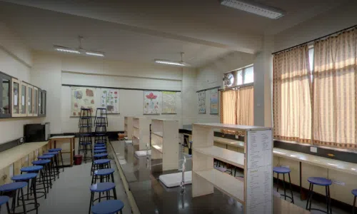 Podar International School, Ambegaon Bk, Pune Science Lab