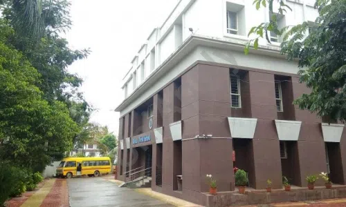 Royaal World School, Pimpri, Pimpri-Chinchwad, Pune School Building