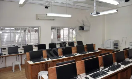 S.E.S. Gurukul School, Ashok Nagar, Pune Computer Lab