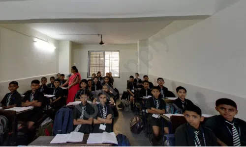 Sona 'I' English Medium High School And Science Junior College, Hadapsar, Pune Science Lab 3