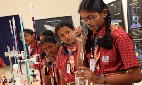 Sri Chaitanya School, Bavdhan, Pune Science Lab
