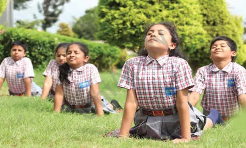 Sri Chaitanya School, Bavdhan, Pune Yoga