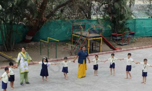 Sri Sri Ravishankar Bal Mandir, Navi Peth, Pune Playground 1