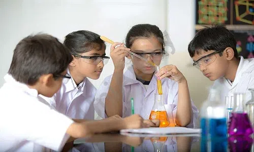 Victorious Kidss Educares, Kharadi, Pune Science Lab 1