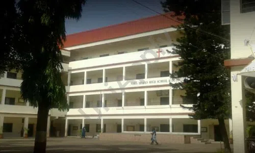 Vidya Bhavan High School And Junior College, Shivajinagar, Pune School Building