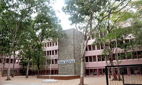 Vidya Niketan English Medium School, Pimpri Colony, Pimpri-Chinchwad, Pune School Building