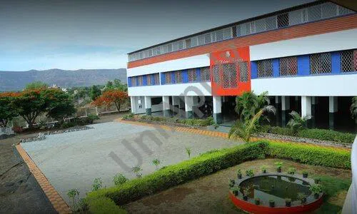 St. Mathews Academy And Junior College, Uruli Devachi, Pune School Infrastructure