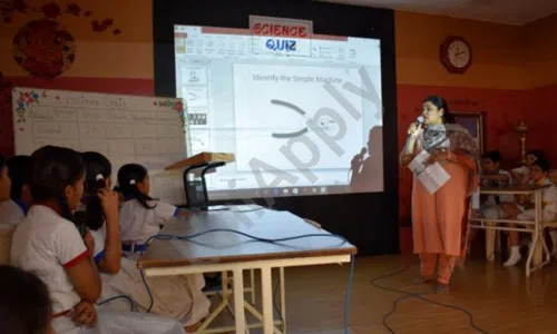 Amrita Vidyalayam, Juinagar West, Navi Mumbai Classroom