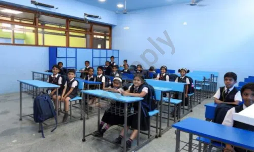 Fatima High School, Belavali, Badlapur, Thane Classroom