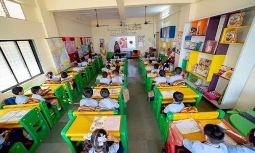Ideal English School, Kalyan East, Thane Classroom