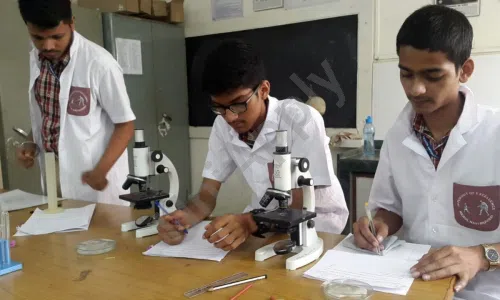 Mahatma Gandhi Mission Primary And Secondary School (English Medium), Nerul, Navi Mumbai Science Lab