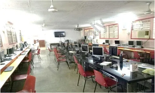 New Era English Primary School, Ulhasnagar, Thane Computer Lab