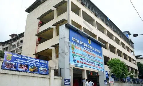 Royal International School, Gandhi Nagar, Dombivli East, Thane School Building