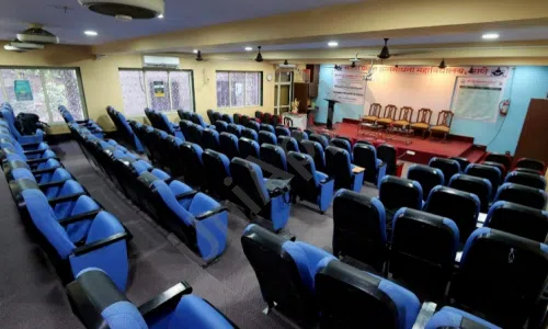 Satish Pradhan Dnyanasadhana College, Thane West, Thane Auditorium/Media Room