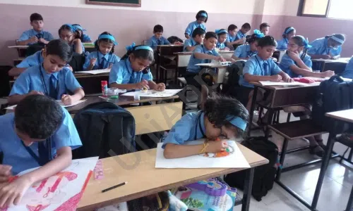 Seth Hirachand Mutha School, Umbarde Goan, Kalyan West, Thane Classroom 2
