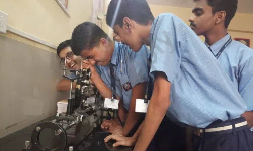Seth Hirachand Mutha School, Umbarde Goan, Kalyan West, Thane Science Lab 1