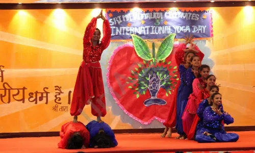 Sri Ma Vidyalaya, Patlipada, Thane West, Thane Dance