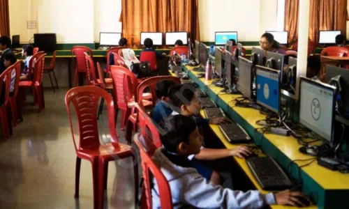 Sri Vani Vidyashala High School, Khadakpada, Kalyan West, Thane Computer Lab