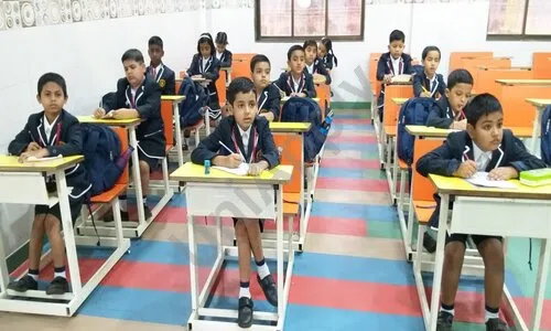 Swami Devprakash School, Ulhasnagar, Thane Classroom