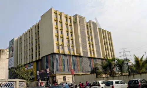 VIBGYOR High School, Airoli, Navi Mumbai School Building 1
