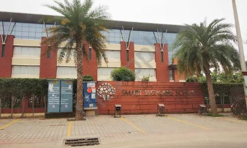 Smart Wonders School, Sector 71, Mohali