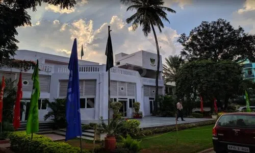 Nasr School, Khairtabad, Hyderabad