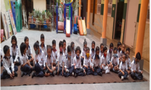 D.R.S. Modern School, Sector 22, Noida 3