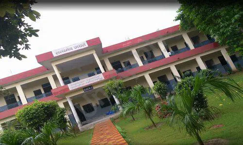 Pt Salagram Junior High School, Greater Noida School Building