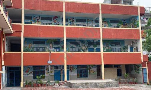 R.K. Public Senior Secondary School, Sector 45, Noida School Building 1