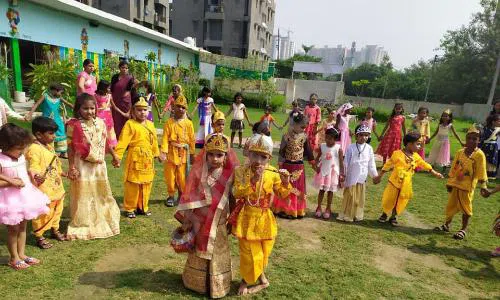 Ram Krishna Paramhans Public School, Sector 73, Noida Dance