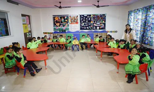 Modern School, Delta 1, Greater Noida Classroom 2