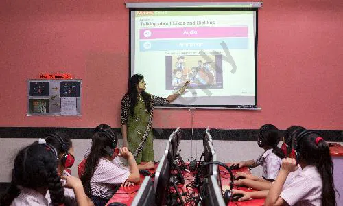 Sapphire International School, Sector 70, Noida Classroom