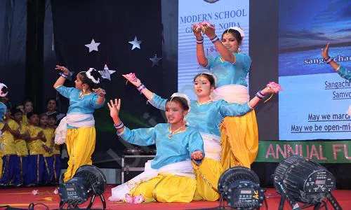 Modern School, Delta 1, Greater Noida Dance