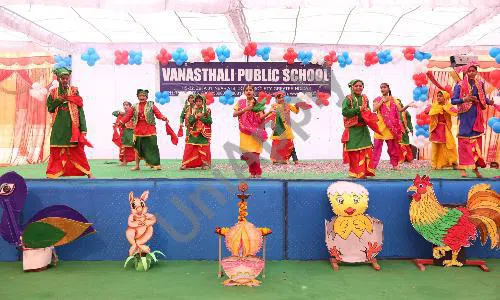 Vanasthali Public School, Zeta 1, Greater Noida Dance