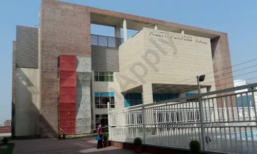 Genesis Global School, Sector 132, Noida School Building 1