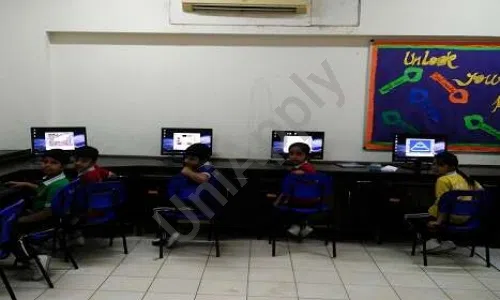 Jaypee Public School, Sector 128, Noida Computer Lab