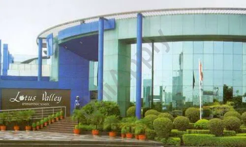 Lotus Valley International School, Sector 126, Noida School Building 1