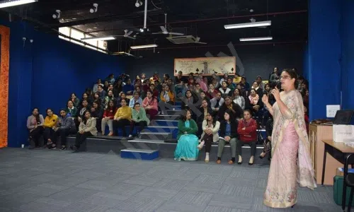 Manav Rachna International School, Sector 51, Noida Auditorium/Media Room