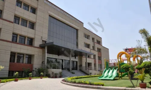 Manav Rachna International School, Sector 51, Noida School Building 1