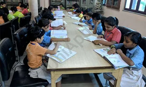 MODERN School, Sector 11, Noida Library/Reading Room