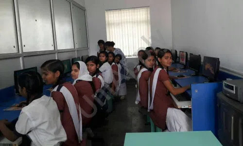 Shyam Singh Smarak Inter College, Sarfabad, Noida Computer Lab