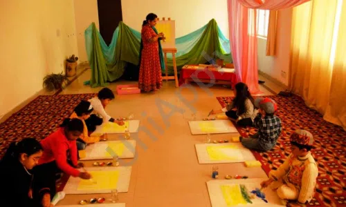 Ukti - The Delhi Waldorf School, Sector 130, Noida Art and Craft