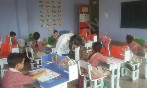 Campus School, Shastri Nagar, Ghaziabad Classroom 3