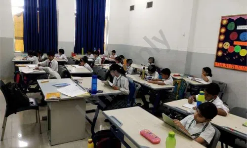 Arwachin World School, Gagan Vihar, Ghaziabad Classroom