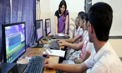 Children's Academy, Vijay Nagar, Ghaziabad Computer Lab