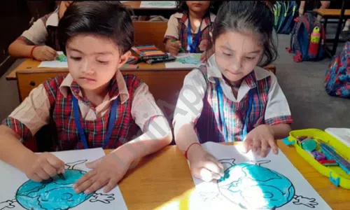 DAV Public School, Brij Vihar, Ghaziabad Art and Craft