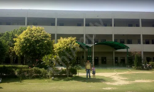 Das Universal Academy, Indrapuri Colony, Ghaziabad School Building