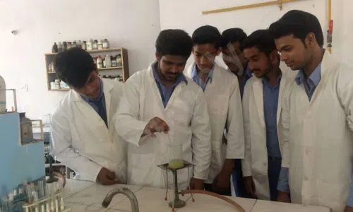 Diwakar Model School, Rajender Nagar, Sahibabad, Ghaziabad Science Lab 1