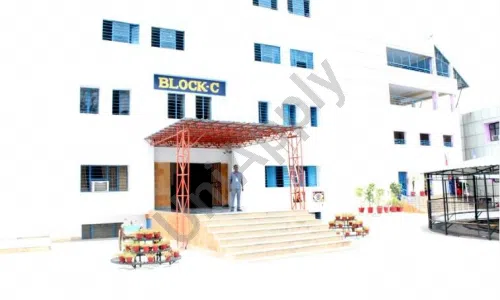 Dr. K. N. Modi Global School, Modinagar, Ghaziabad School Building 3